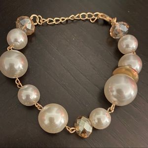 Pearl bracelet